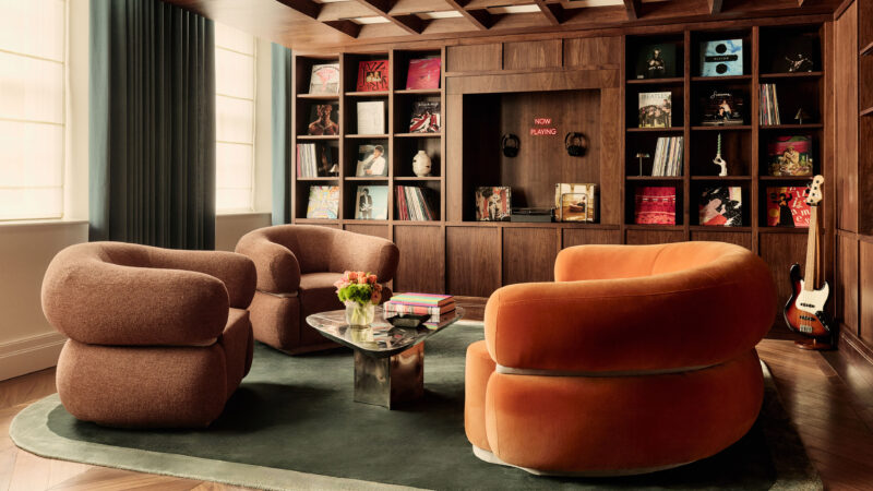AP House London lounge in the official location gallery