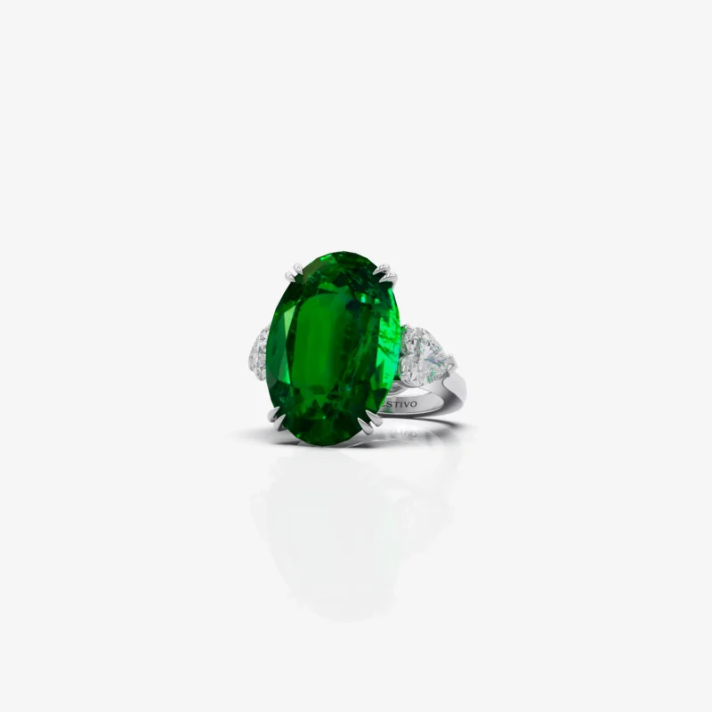 Emerald ring by Restivo Diamonds