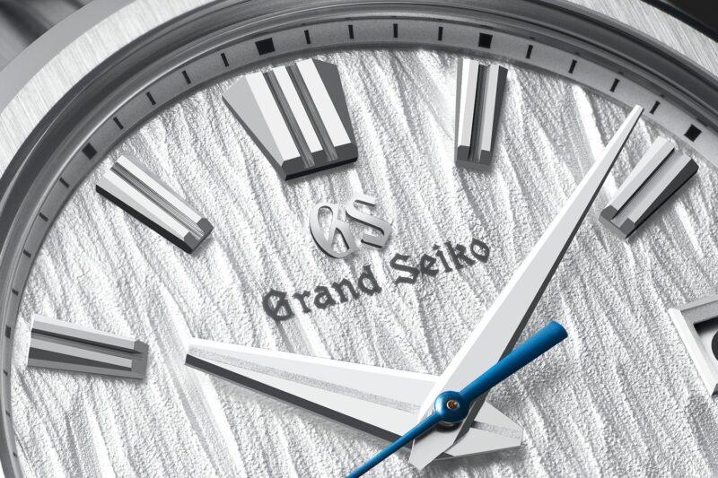Grand Seiko signature and applied details on the SLGH005 dial