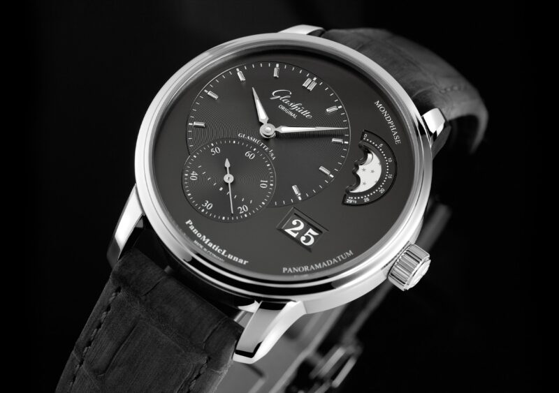 Glashütte Original PanoMaticLunar dial detail
