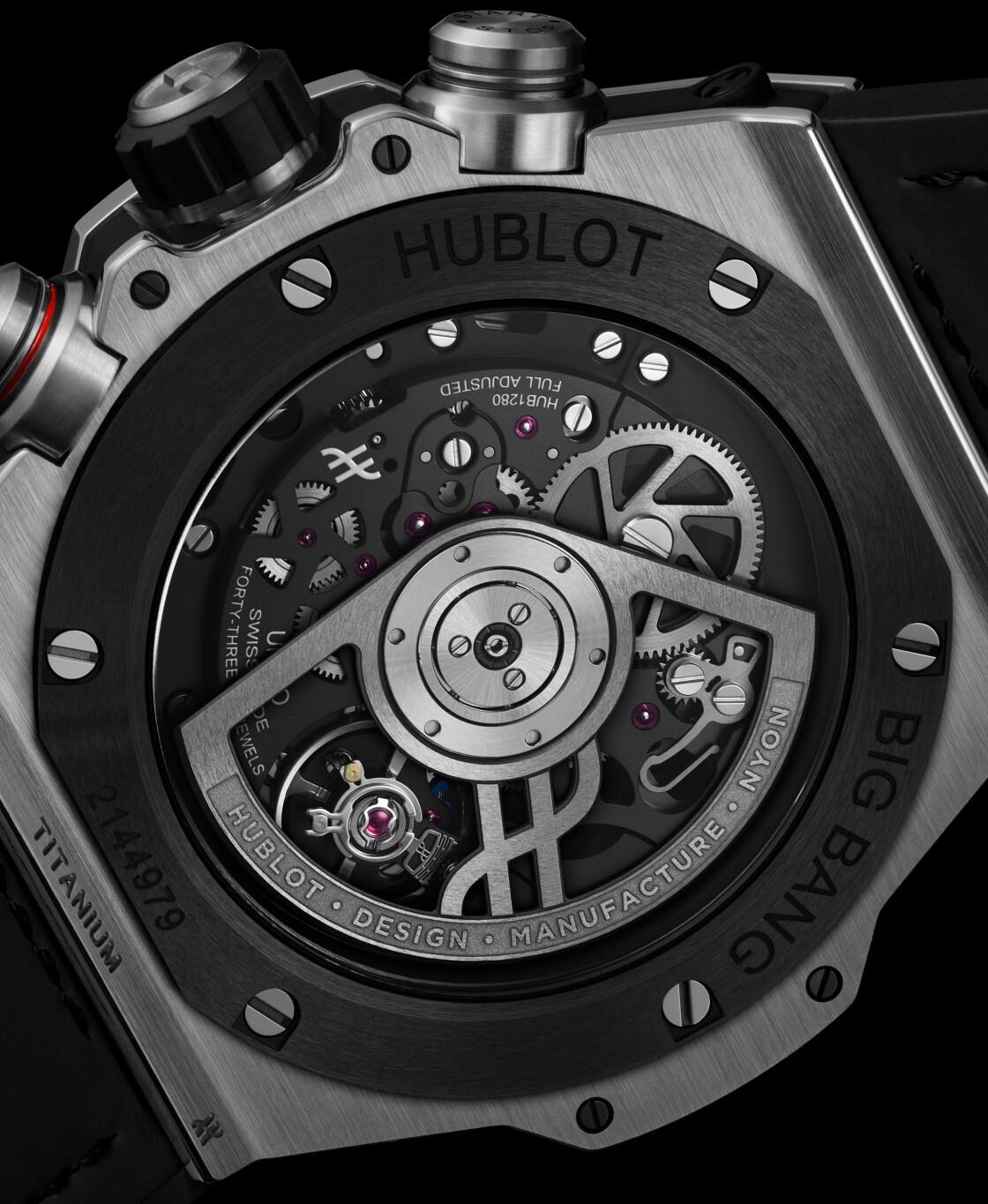 Three-quarter profile of the Hublot Big Bang Reloaded Titanium Ceramic on alligator strap
