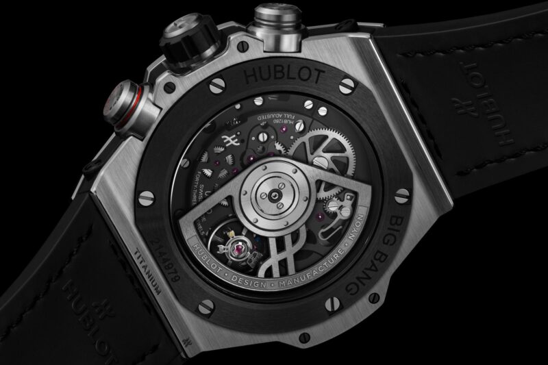 Three-quarter profile of the Hublot Big Bang Reloaded Titanium Ceramic on alligator strap