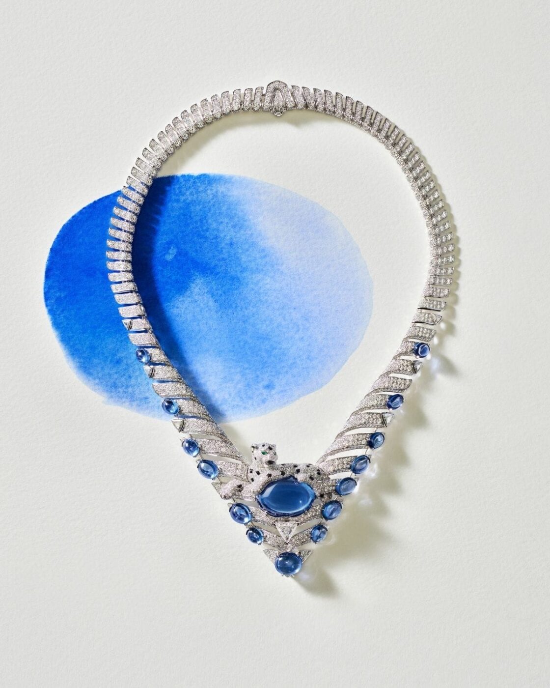 Cartier Le Choeur des Pierres Kentia necklace with blue cabochon Ceylon sapphire