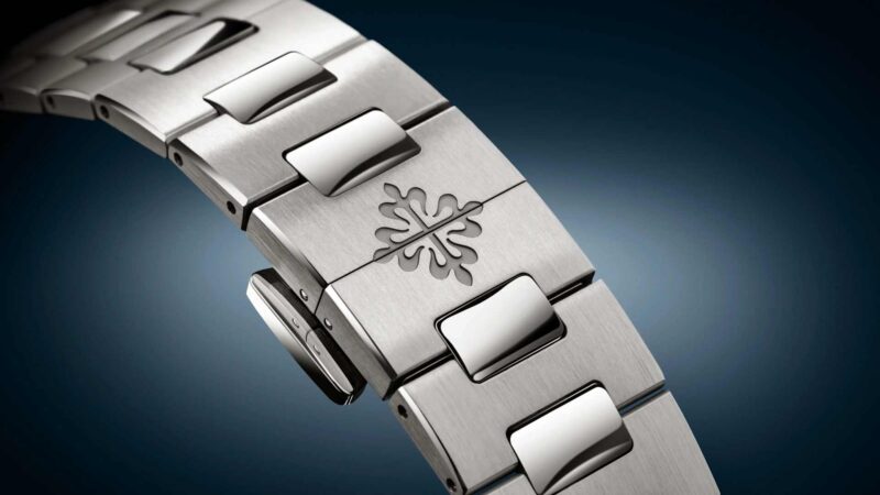 Patek Philippe Nautilus 50th Anniversary bracelet clasp Calatrava cross