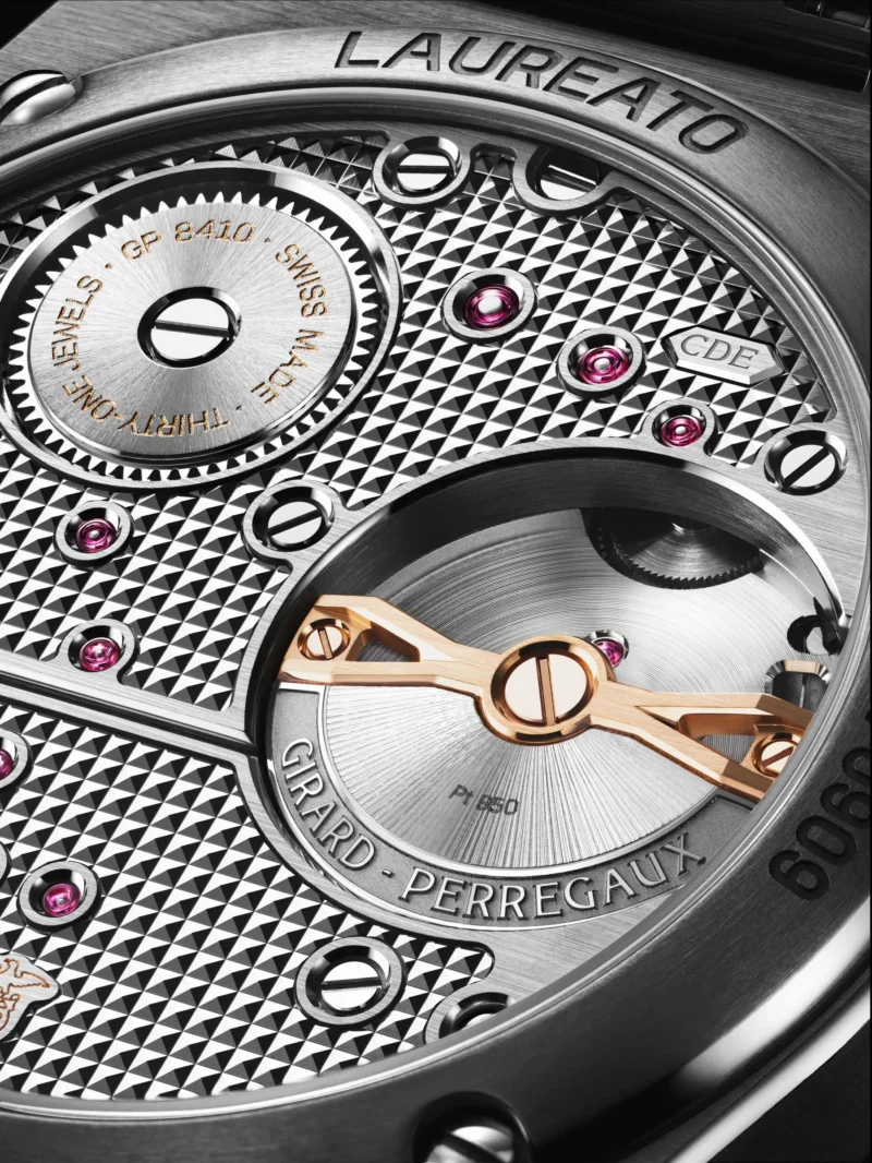 Girard-Perregaux GP8410 micro-rotor macro