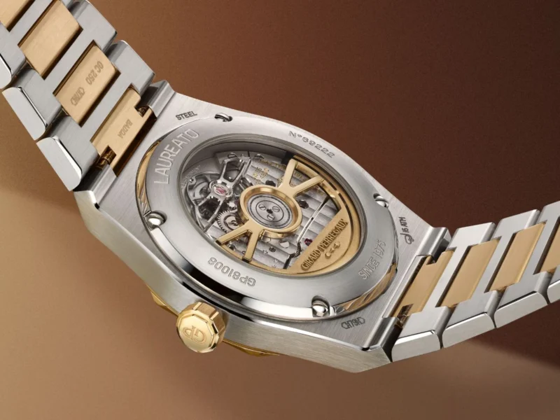 Girard-Perregaux Laureato Fifty caseback bracelet