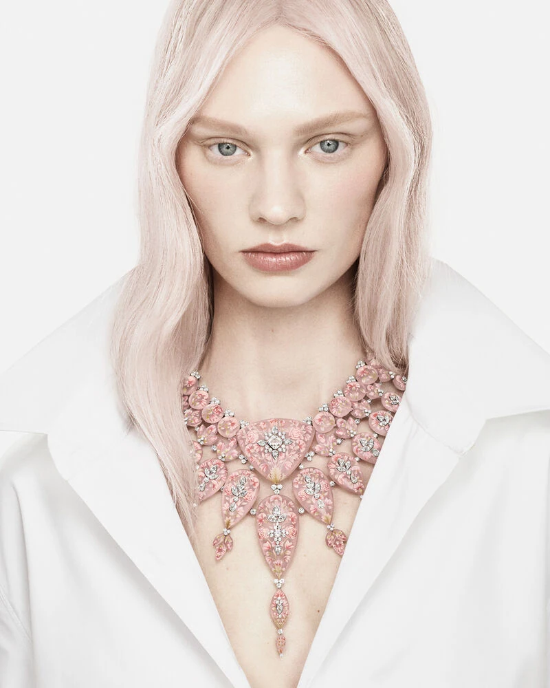 Boucheron Human Being Flower set worn