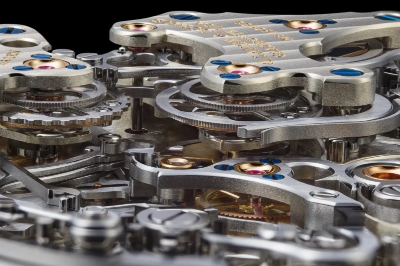 Finishing and mechanism detail of calibre L132.1