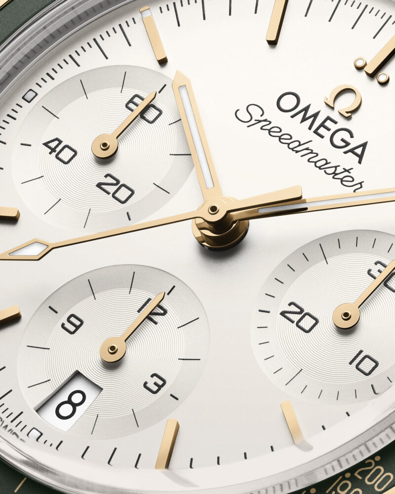 Dial detail of the Moonshine Gold Omega Speedmaster 38