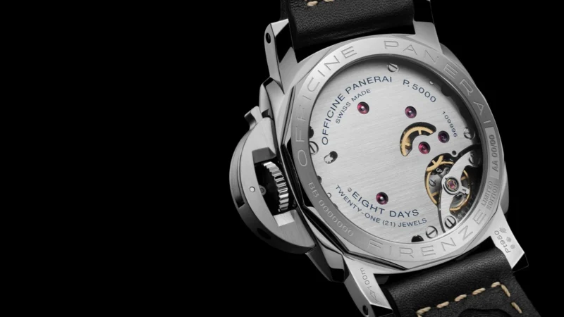 Grooved inner crown-protecting bridge of Panerai PAM01734