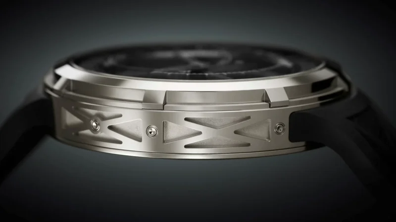 Patek Philippe Ref. 6105G case flank detail