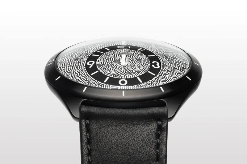 Ressence TYPE 9 JWB black profile
