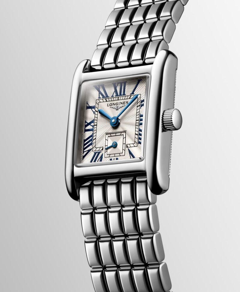 Three-quarter view of Longines Mini DolceVita L5.200.4.71.6.